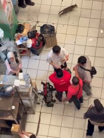 Diintimidasi Mafia Kios agar Tidak Berjualan, Pedagang Pasar Pramuka Rugi Puluhan Juta