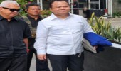 Mantan Dirjen Imigrasi Ronny Sompie Diperiksa KPK sebagai Saksi Atas Tersangka Hasto Kristiyanto