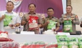 Bareskrim Polri Sita 132 Ton Beras Oplosan Produksi PT Food Station